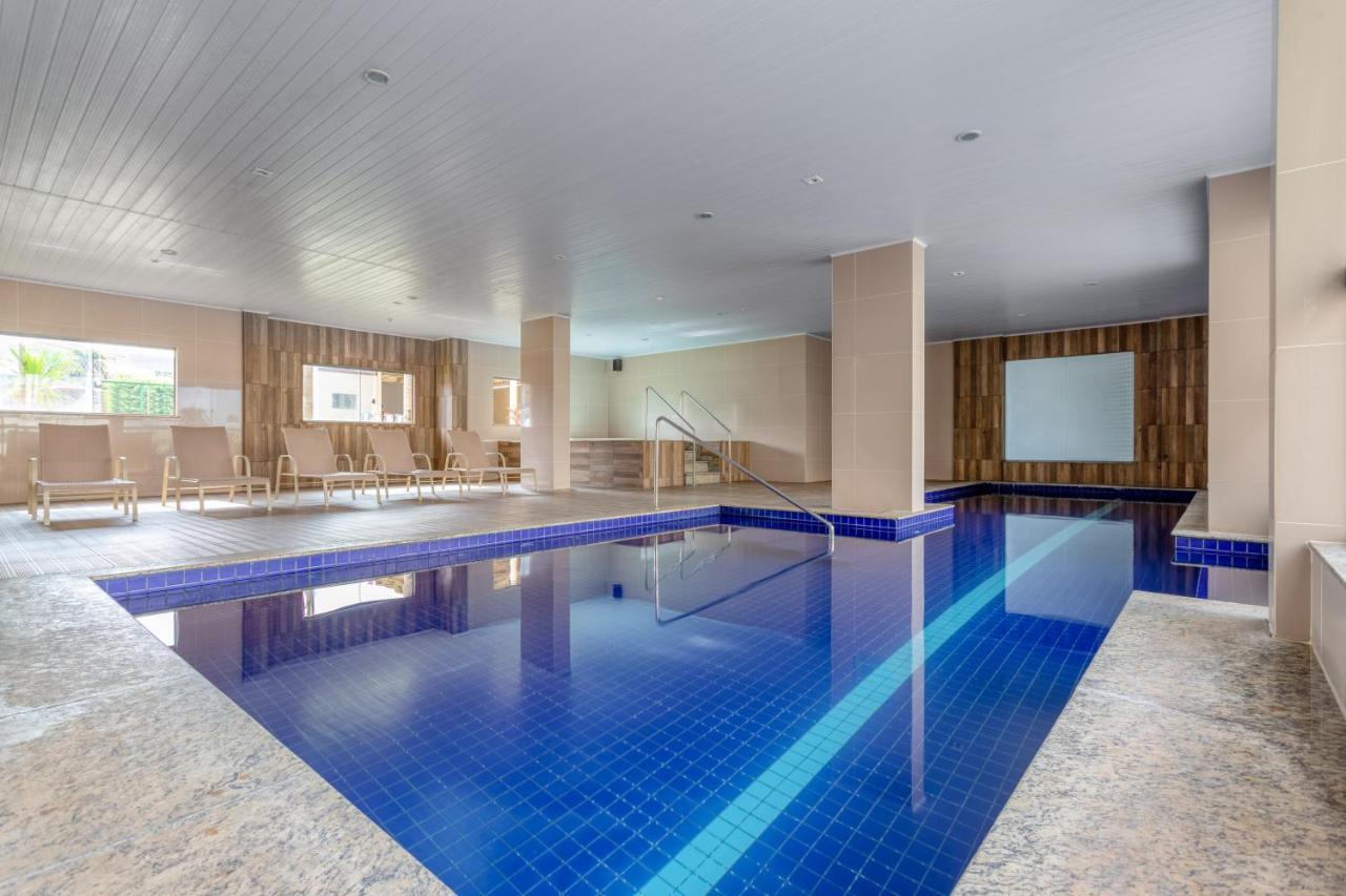 Wyndham Olimpia Royal Hotels Luaran gambar Indoor swimming pool