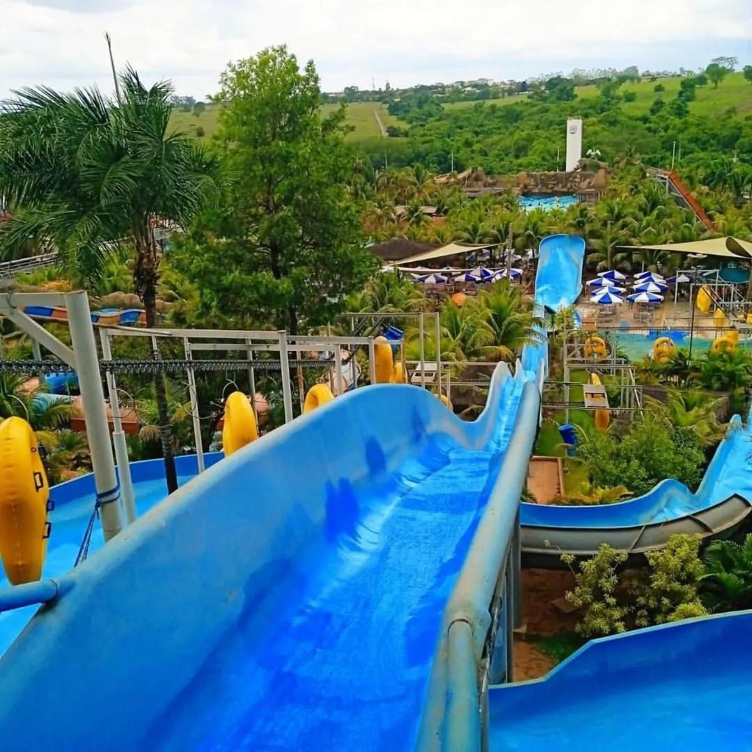 Wyndham Olimpia Royal Hotels Luaran gambar The Blue Lagoon slide